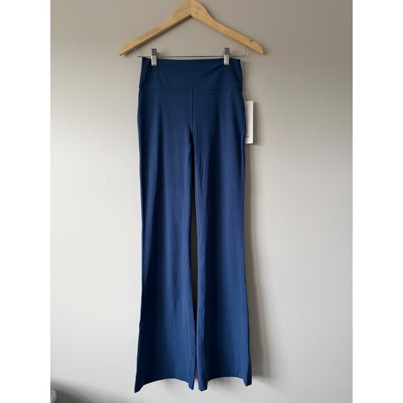 Lululemon Pants - Lululemon Groove Nulu HR Flared Pant Regular Blazer Blue Tone LW5HAOR Size 6 NWT
